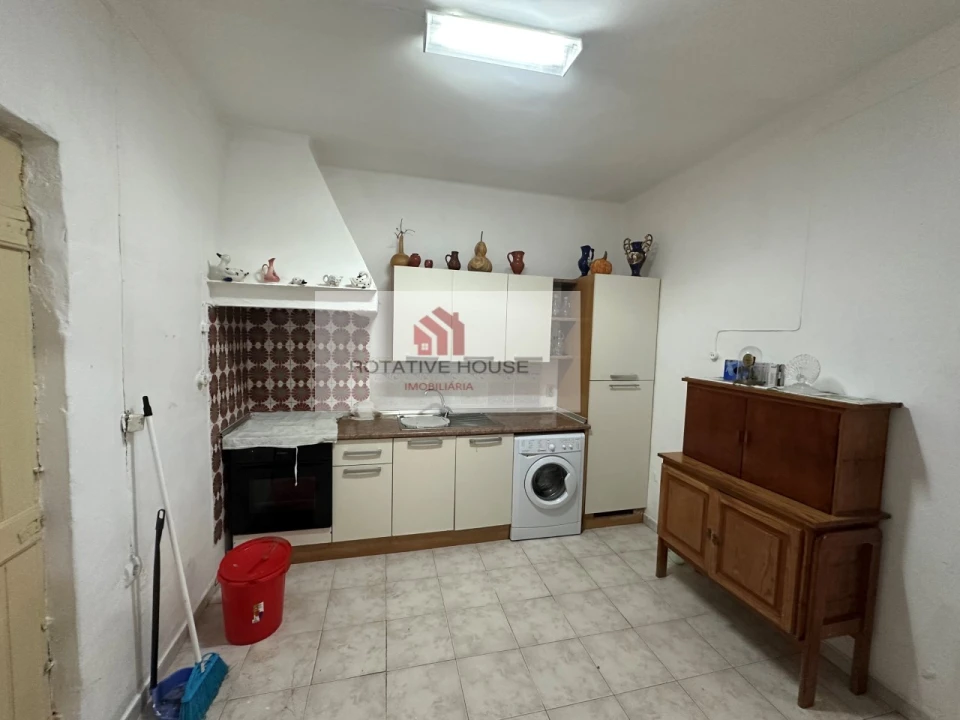 Moradia T2 para Venda em Faro (Sé e São Pedro) Foto 6