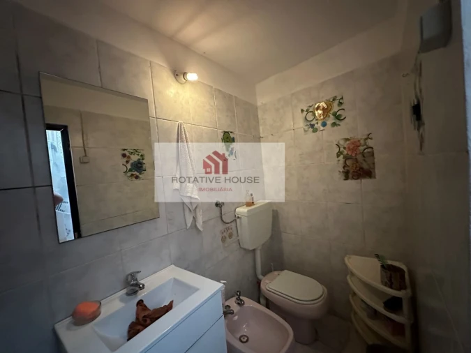 Moradia T2 para Venda em Faro (Sé e São Pedro) Foto 12