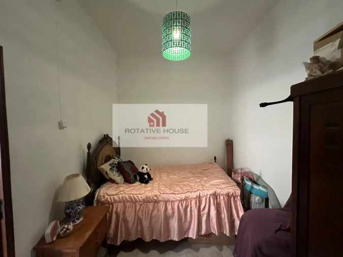 Moradia T2 para Venda em Faro (Sé e São Pedro) Foto 9