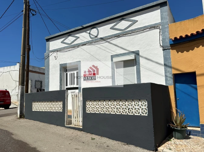 Moradia T2 para Venda em Faro (Sé e São Pedro) Foto 18