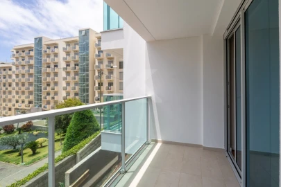 Apartamento T1 para Arrendamento em São Martinho