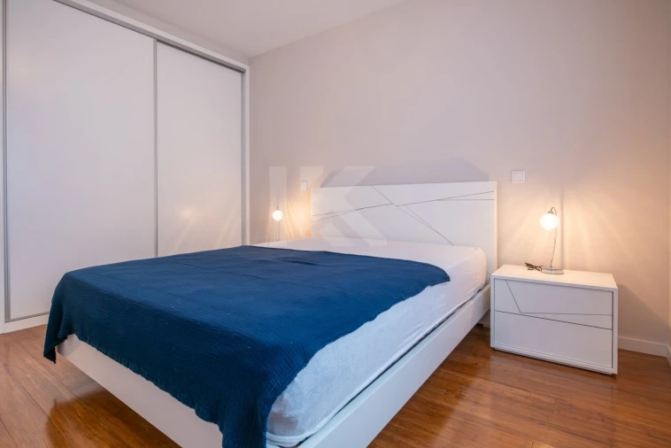 Apartamento T1 para Arrendamento em São Martinho Foto 15