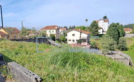 Terreno para Venda em Luso