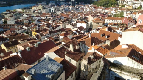 Moradia T4 para Venda em Sé Nova, Santa Cruz, Almedina e São Bartolomeu