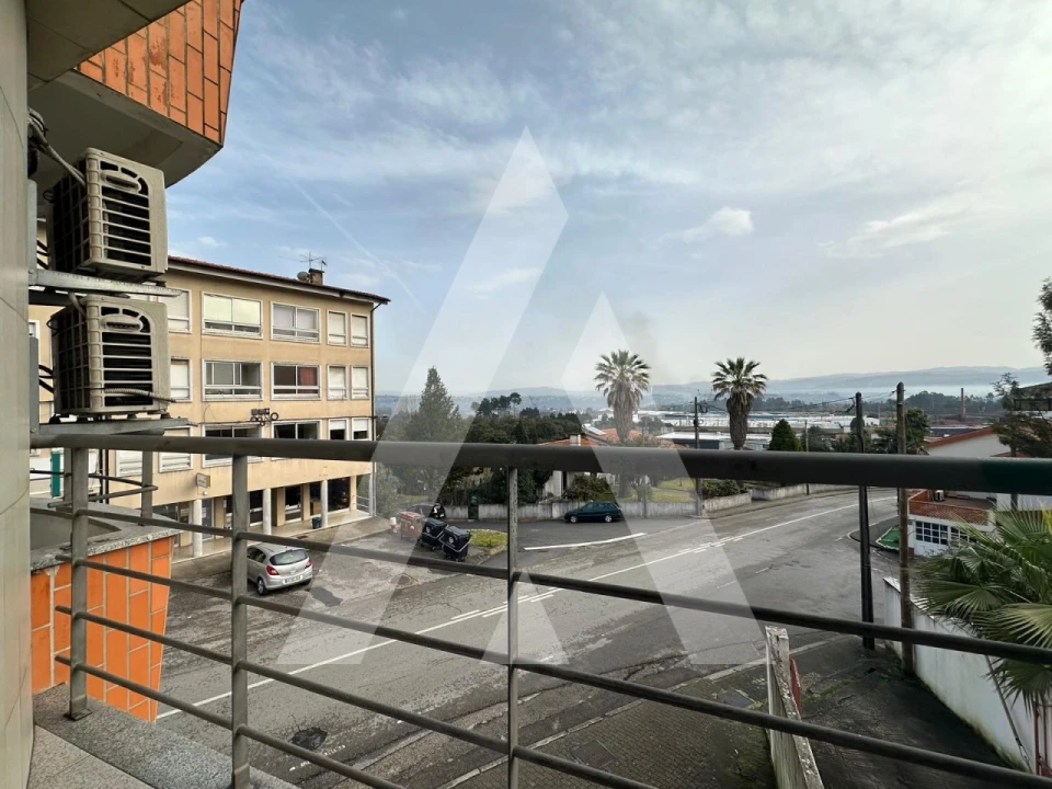 Apartamento T2 para Venda em Oliveira do Bairro Foto 1