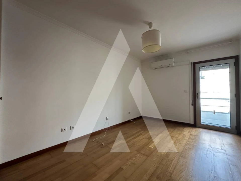 Apartamento T2 para Venda em Oliveira do Bairro Foto 18