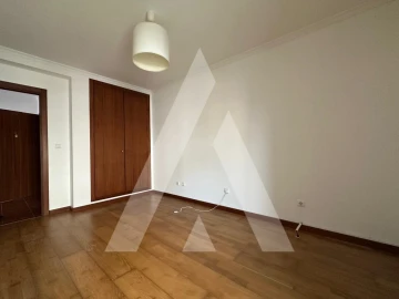 Apartamento T2 para Venda em Oliveira do Bairro