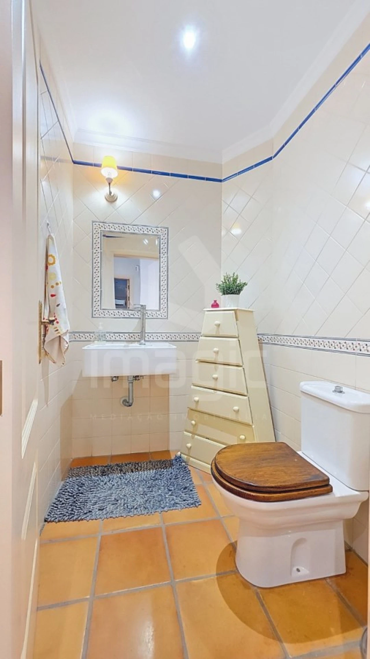 Moradia T4 para Venda em Encarnação Foto 18