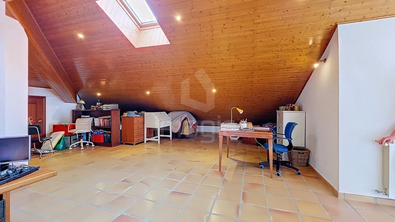 Moradia T4 para Venda em Encarnação Foto 34