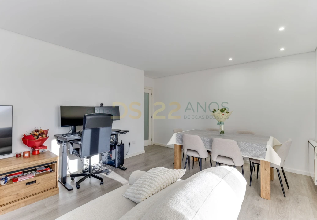 Apartamento T2 para Venda em Vila do Conde Foto 1