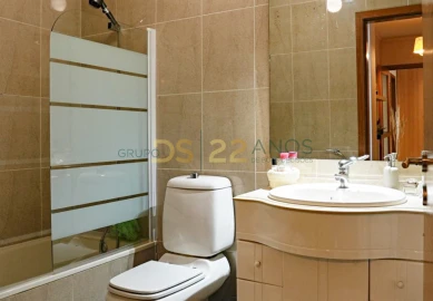 Apartamento T1 para Venda em Aver-O-Mar, Amorim e Terroso