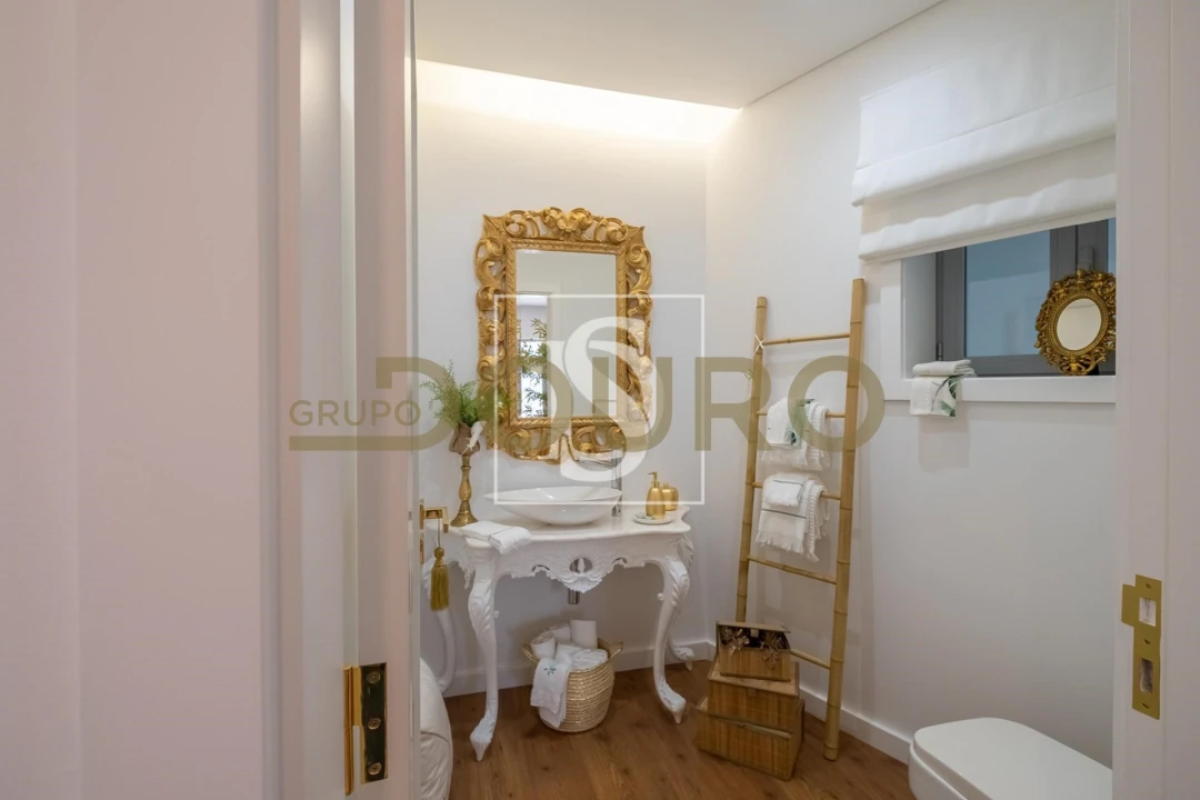 Moradia T3 para Venda em Sandim, Olival, Lever e Crestuma Foto 4