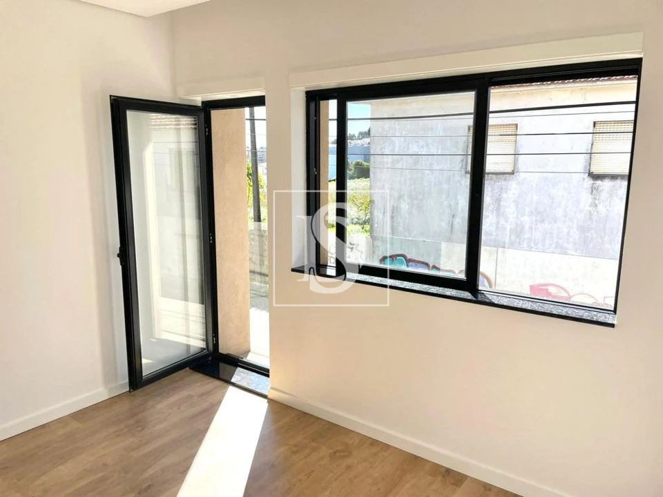 Moradia T3 para Venda em Rio Tinto Foto 6