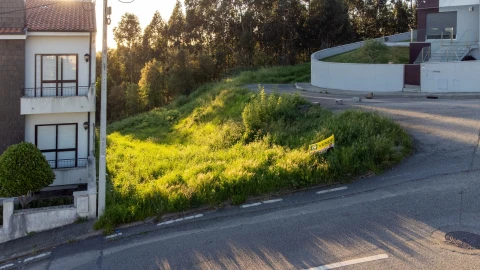 Terreno para Venda em Baguim do Monte (Rio Tinto)