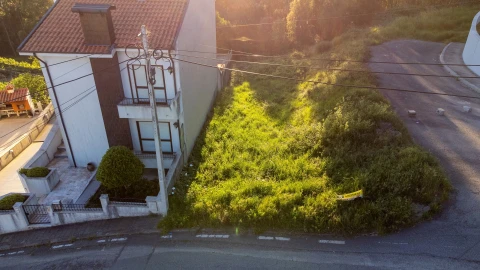 Terreno para Venda em Baguim do Monte (Rio Tinto)