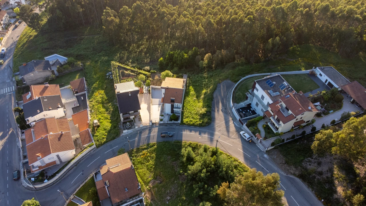 Terreno para Venda em Baguim do Monte (Rio Tinto) Foto 6