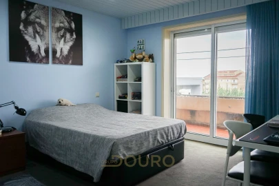 Apartamento T3 para Venda em São Felix da Marinha