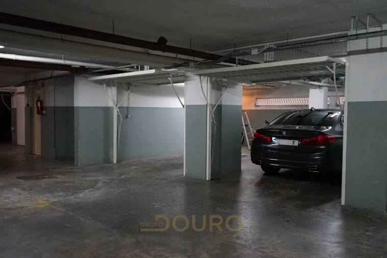 Apartamento T3 para Venda em São Felix da Marinha Foto 14