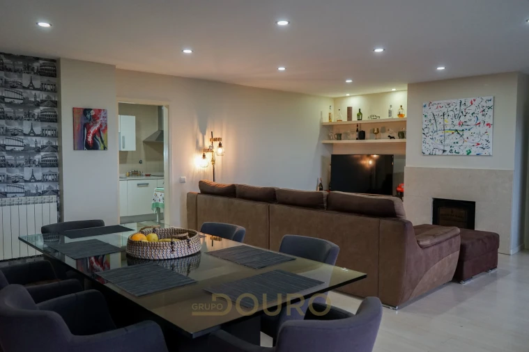 Apartamento T3 para Venda em São Felix da Marinha Foto 15