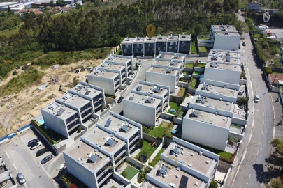 Moradia T3 para Venda em Grijó e Sermonde