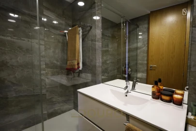 Moradia T3 para Venda em Grijó e Sermonde