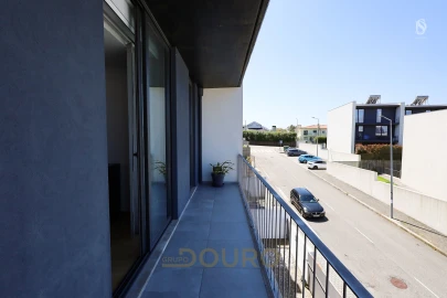 Moradia T3 para Venda em Grijó e Sermonde