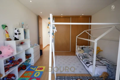 Moradia T3 para Venda em Grijó e Sermonde