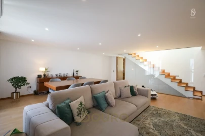 Moradia T3 para Venda em Grijó e Sermonde