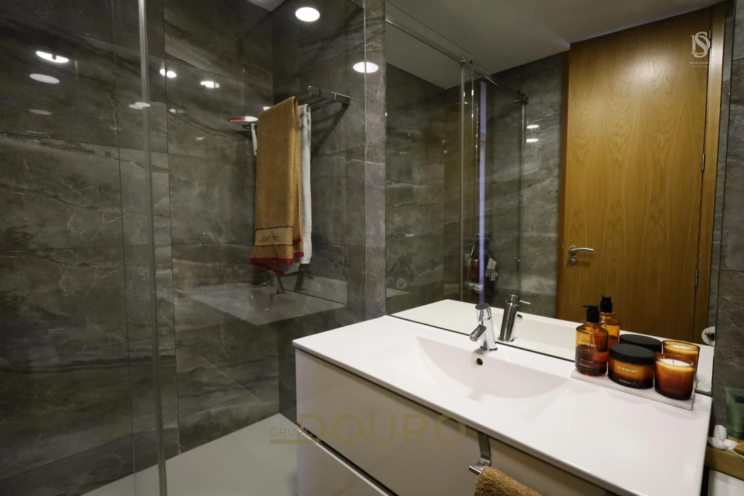 Moradia T3 para Venda em Grijó e Sermonde Foto 28