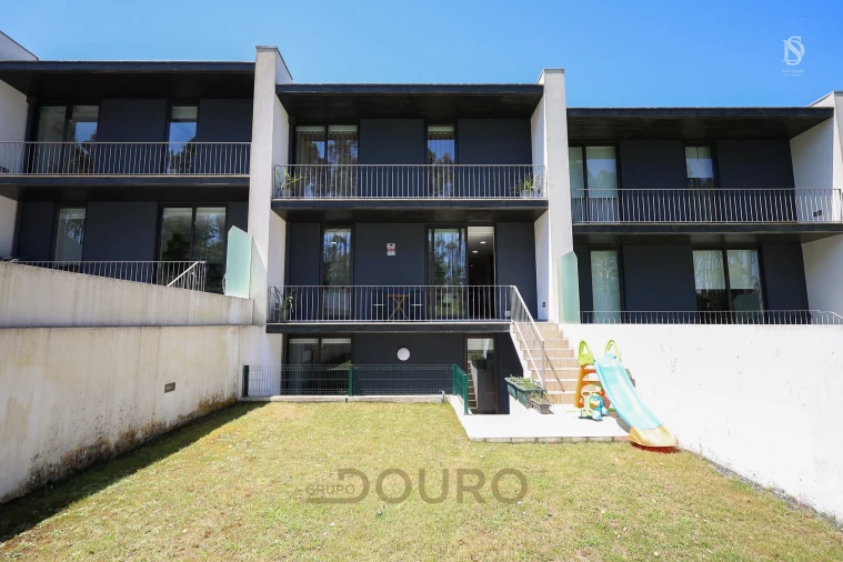 Moradia T3 para Venda em Grijó e Sermonde Foto 37