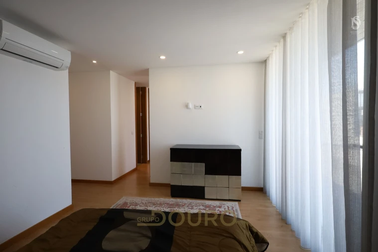 Moradia T3 para Venda em Grijó e Sermonde Foto 13