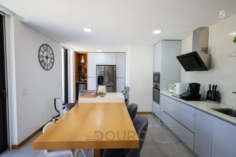 Moradia T3 para Venda em Grijó e Sermonde Foto 9