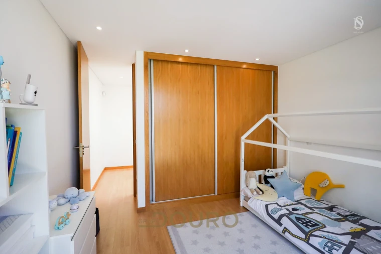 Moradia T3 para Venda em Grijó e Sermonde Foto 23