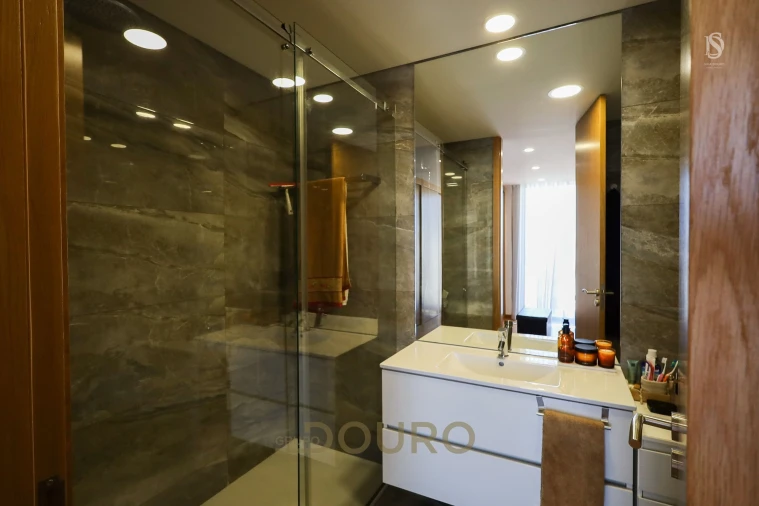 Moradia T3 para Venda em Grijó e Sermonde Foto 25