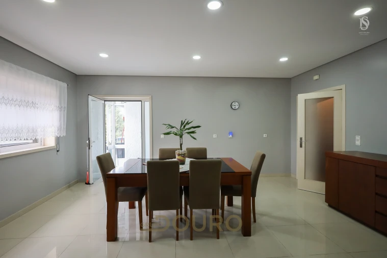 Moradia T3 para Venda em Pedroso e Seixezelo Foto 4