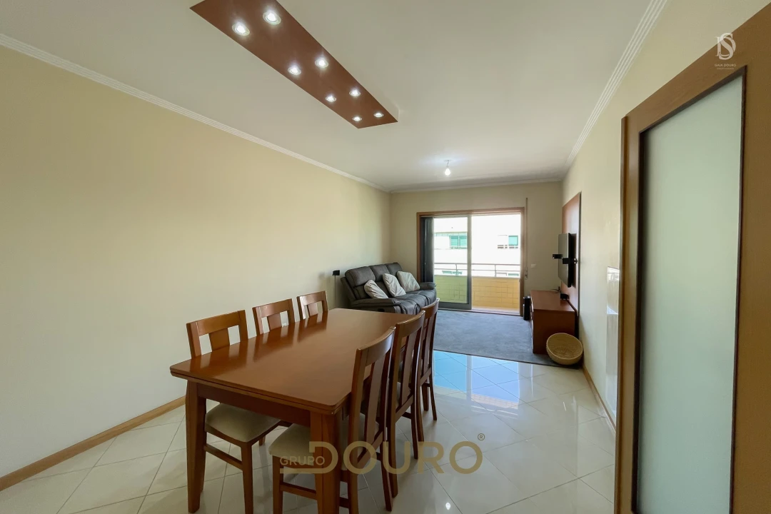 Apartamento T2 para Venda em Rio Tinto Foto 15