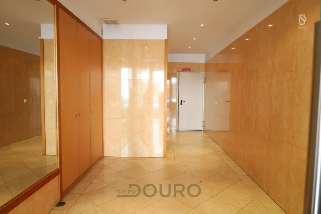 Apartamento T2 para Venda em Rio Tinto Foto 4