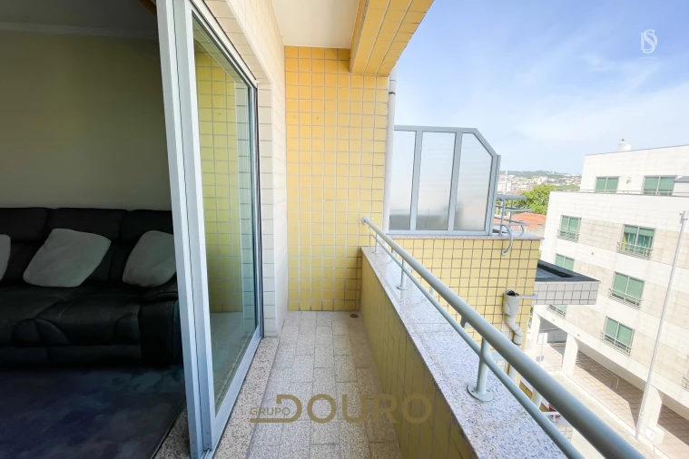 Apartamento T2 para Venda em Rio Tinto Foto 18