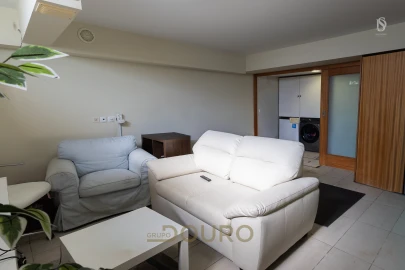 Moradia T4 para Venda em Grijó e Sermonde