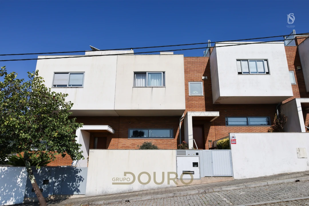 Moradia T4 para Venda em Grijó e Sermonde Foto 42