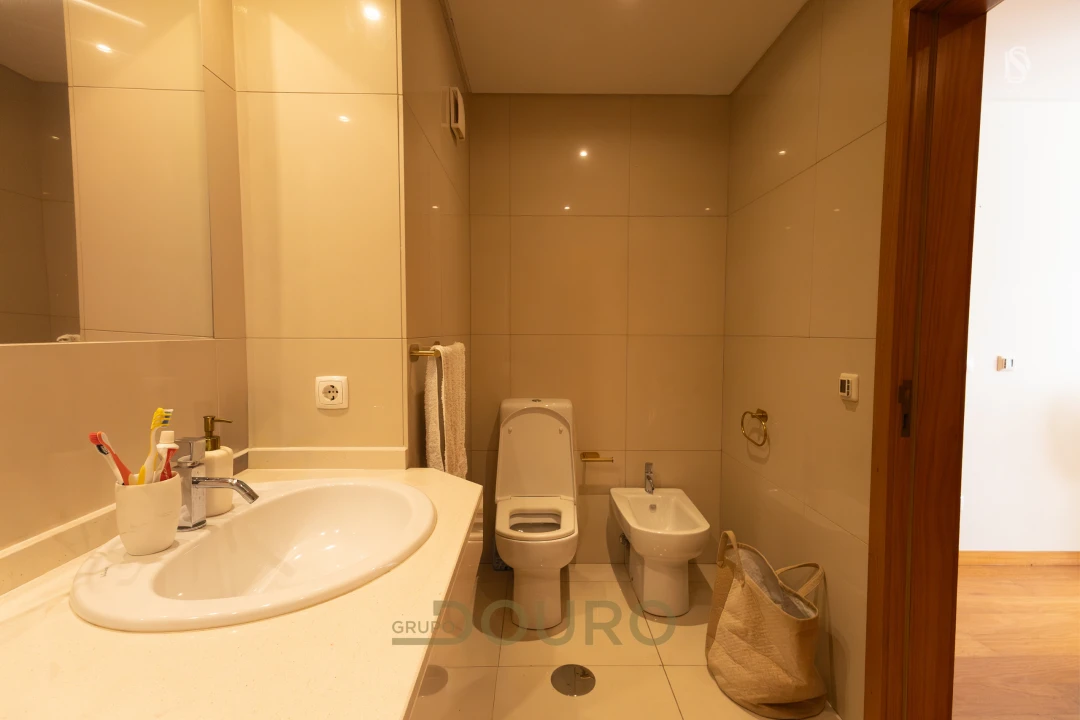 Moradia T4 para Venda em Grijó e Sermonde Foto 30