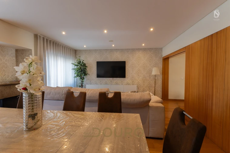 Moradia T4 para Venda em Grijó e Sermonde Foto 38