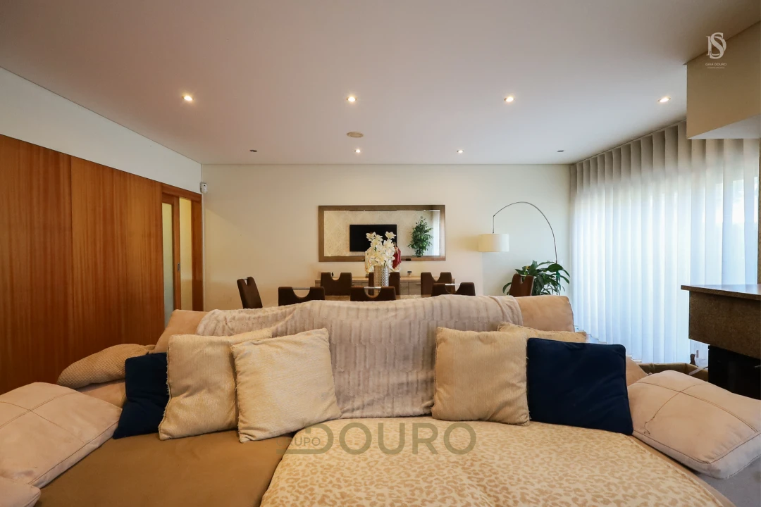 Moradia T4 para Venda em Grijó e Sermonde Foto 33