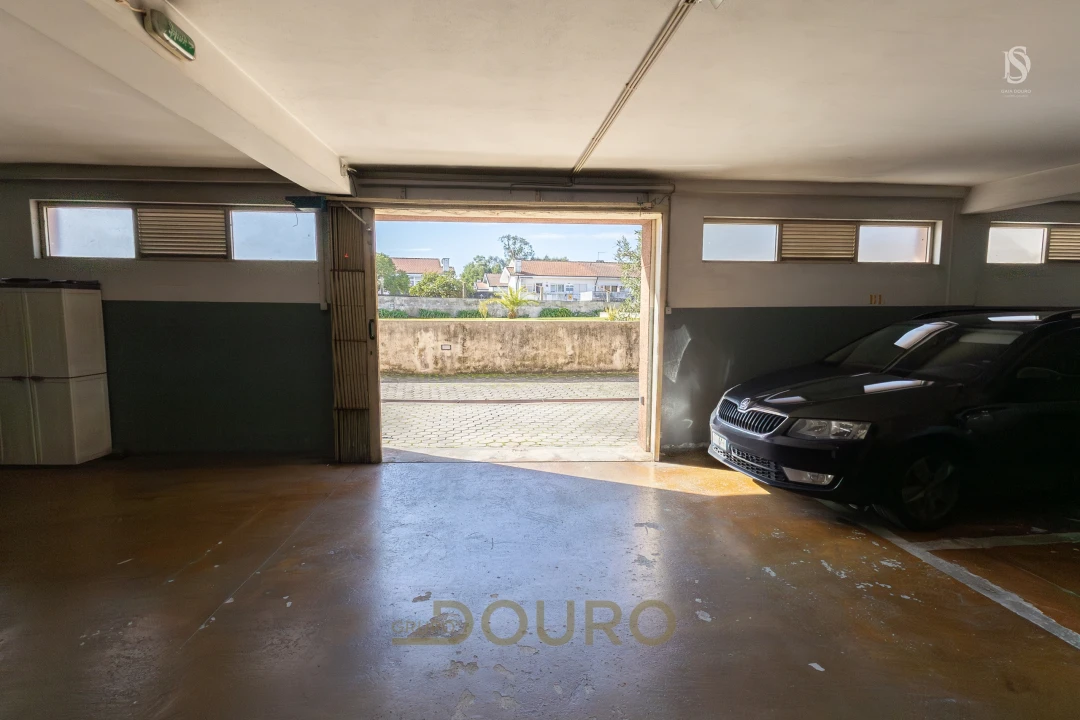 Apartamento T2 para Venda em Pedroso e Seixezelo Foto 2