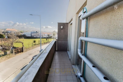 Apartamento T2 para Venda em Pedroso e Seixezelo