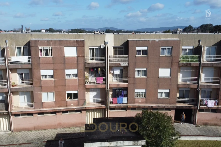 Apartamento T2 para Venda em Pedroso e Seixezelo Foto 5