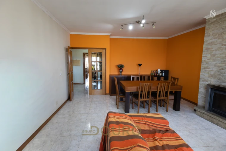 Apartamento T2 para Venda em Pedroso e Seixezelo Foto 9