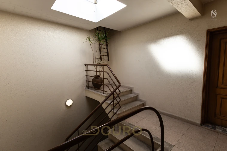 Apartamento T2 para Venda em Pedroso e Seixezelo Foto 17