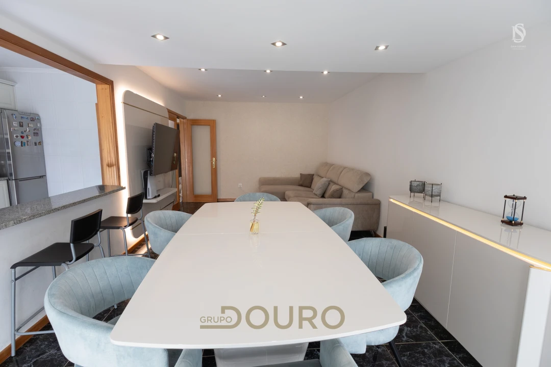 Apartamento T3 para Venda em Sandim, Olival, Lever e Crestuma Foto 17