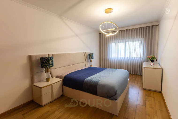 Apartamento T3 para Venda em Sandim, Olival, Lever e Crestuma Foto 2